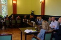 Uczestnicy debaty