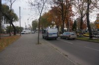 Radiowóz w okolicy cmentarza