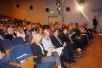Uczestnicy konferencji na sali w Miejskim Domu Kultury w Lublińcu