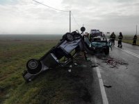 Wypadek w Glinicy, dachowanie pojazdu