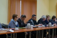 Uczestnicy spotkania dzielą się spostrzeżeniami