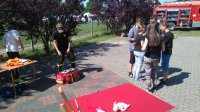 Strażacy sprawdzają umiejętności młodzieży