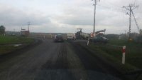 Zrywanie nawierzchni na łuku DK 11