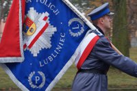 Policjanci poczet sztandarowy