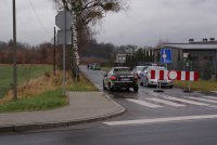 Uczestnik rajdu wjeżdża na odcinek specjalny