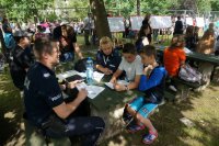 Policjanci przeprowadzają test podczas &quot;Bitwy o klucz do bram miasta&quot;