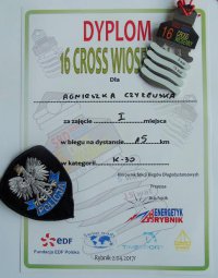 Dyplom dla zawodniczki