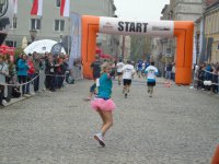 Agnieszka wbiega na metę jako pierwsza kobieta