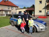 Wspólne zdjęcie z dzielnicowym