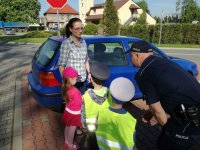 Policjanci w ramach akcji Bezpieczne Przedszkole