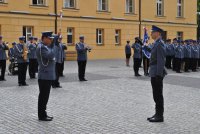 Złożenie  meldunku przed dowódcę uroczystości