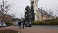 Dzielnicowi w rejonie kościoła