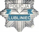 Na zdjęciu policyjna odznaka w formie gwiazdy z napisem Policja Lubliniec.