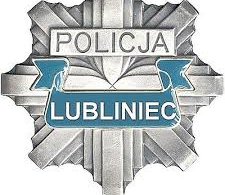 Na zdjęciu policyjna gwiazda z napisem Policja Lubliniec.