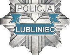 Na zdjęciu policyjna gwiazda i napis Policja Lubliniec.