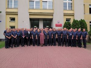 Na zdjęciu uczestnicy konferencji na wspólnym zdjęciu.